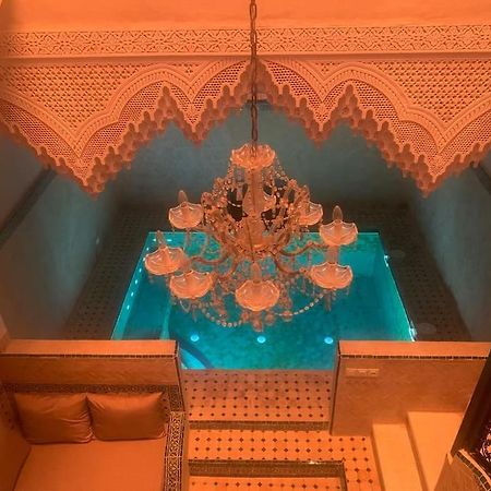 Super Riad Avec Piscine Interieure 마라케시 외부 사진