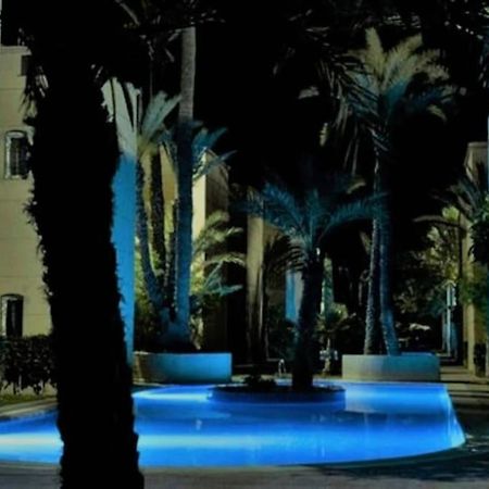 Super Riad Avec Piscine Interieure 마라케시 외부 사진